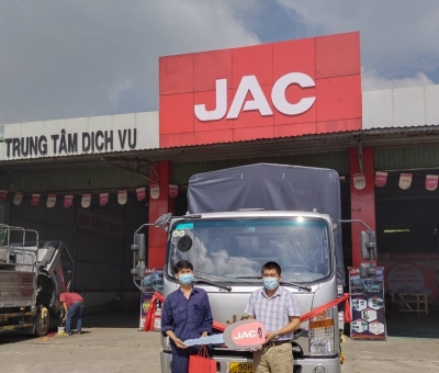 Giao xe cho khách hàng Chị Hòa Thủ Đức