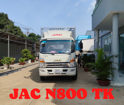 Giao xe JAC N800 TK cho khách hàng tại Long An