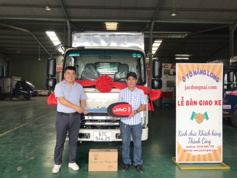 Giao xe JAC N200S cho khách hàng Cty SPC Chemical