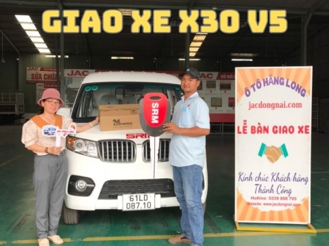 Giao xe SRM X30 V5 cho khách hàng công ty Hoa Hướng Dương