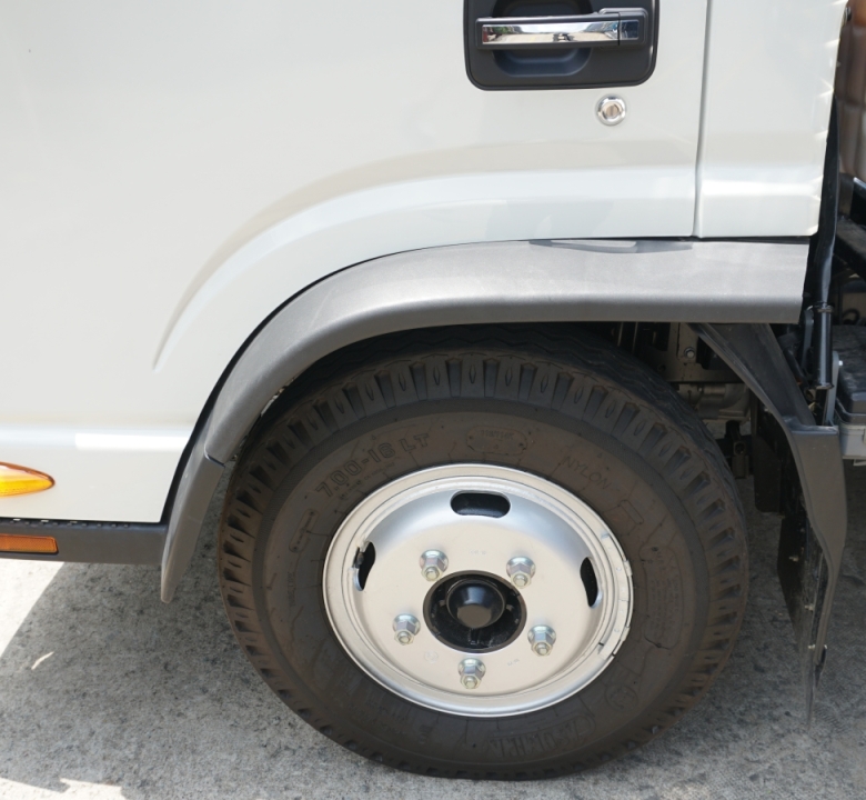 JAC N200S E5 THÙNG BẠT