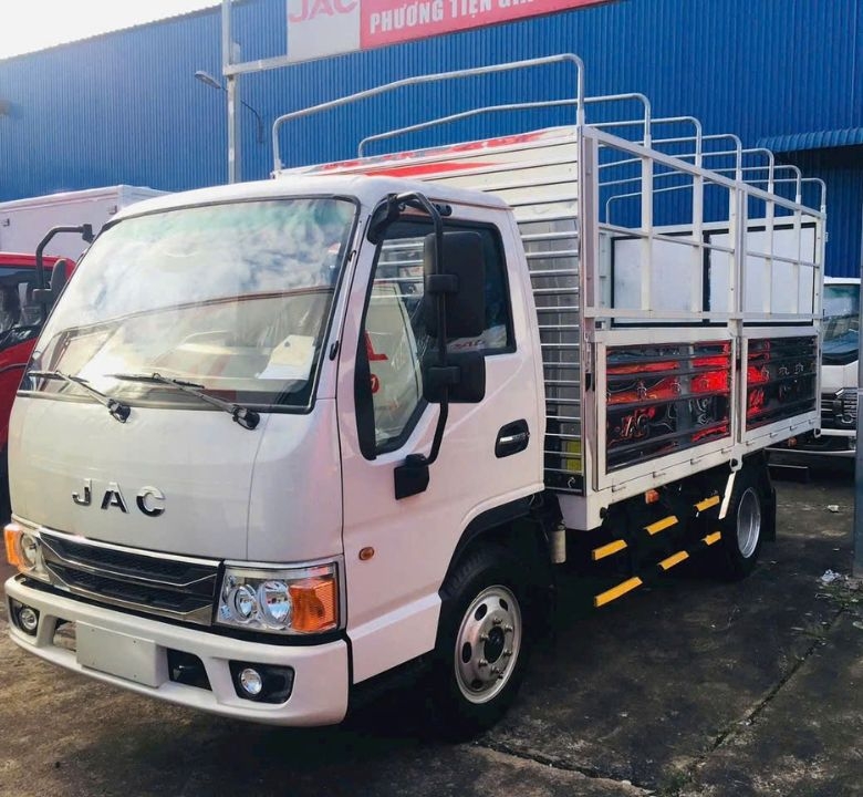 Xe Tải Jac H200 E5 Thùng Bạt