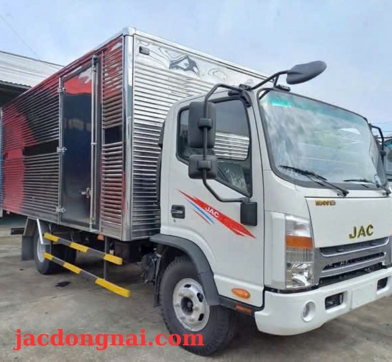 JAC N350PLUS THÙNG KÍN ĐỘNG CƠ ĐỨC PHIÊN BẢN EURO 5