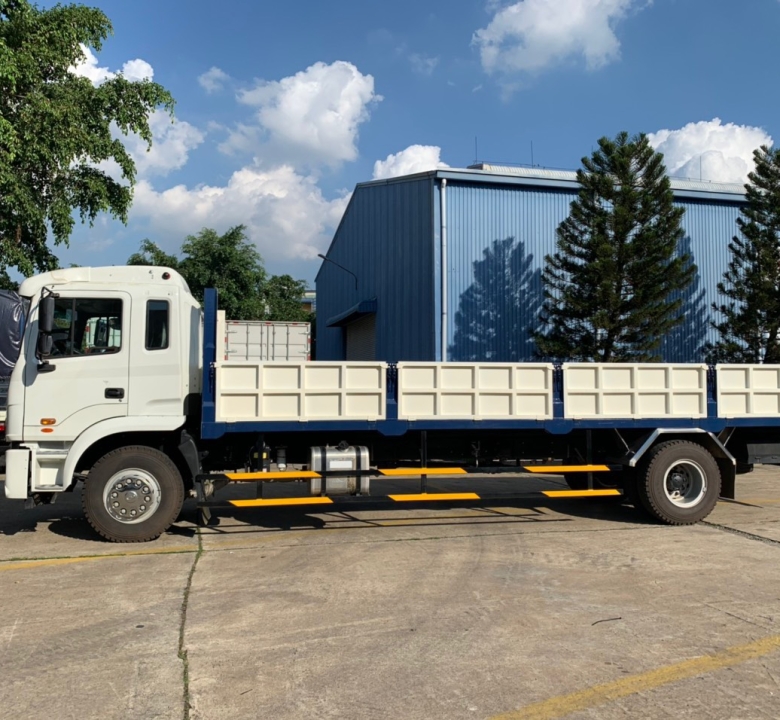  XE TẢI JAC 9 TẤN A5 4X2 THÙNG LỬNG 8M2